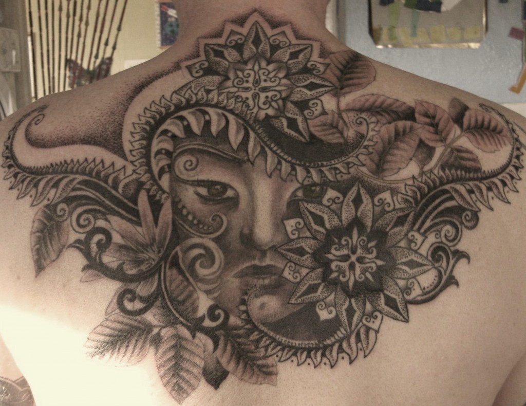 Pattern work - Realism - Dot work - Black & Grey.