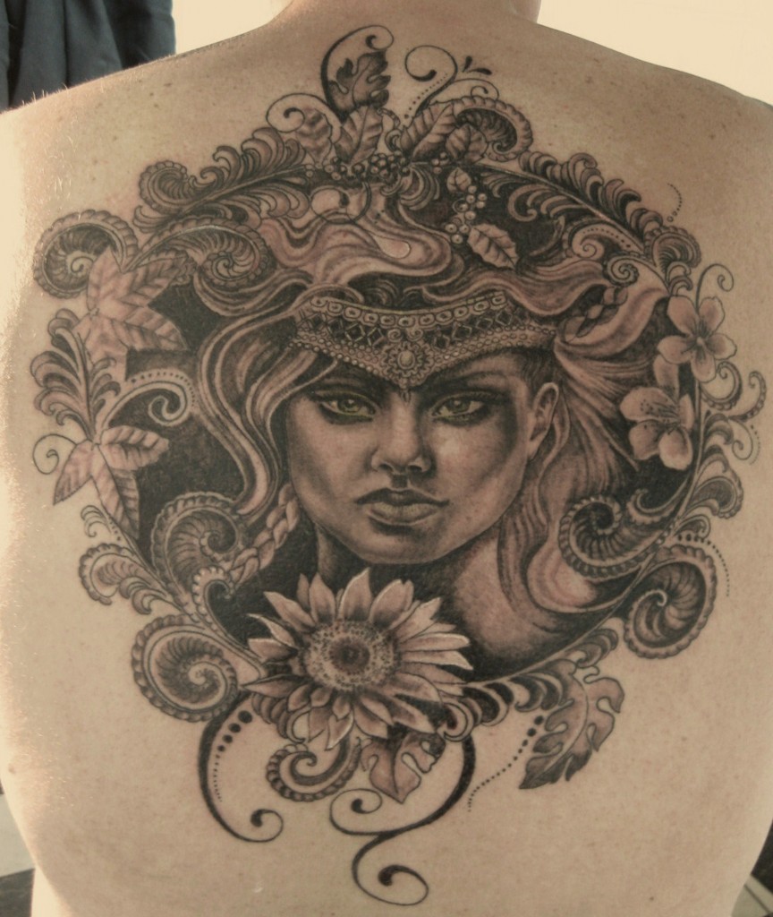 Pattern work - Realism - Dot work - Black & Grey.