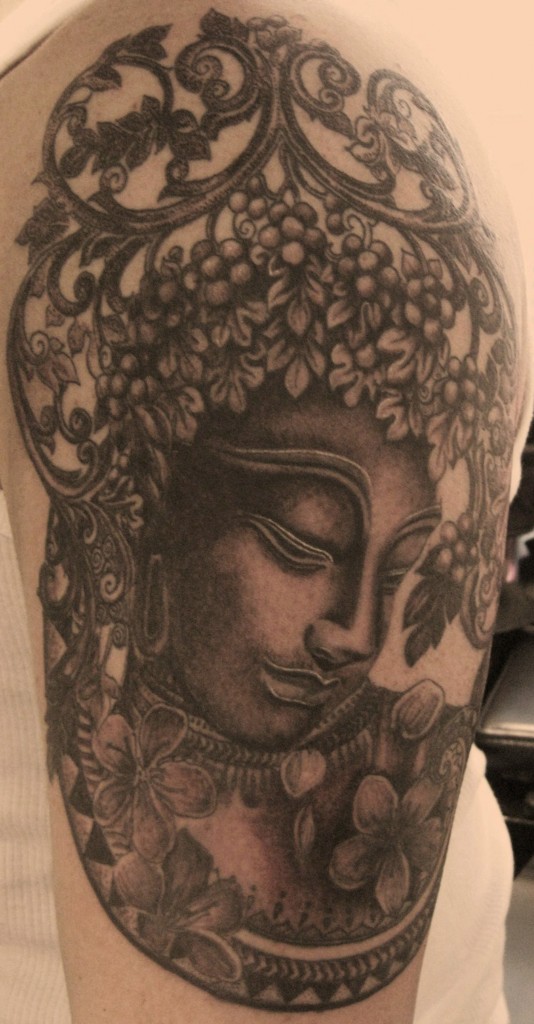 Pattern work - Realism - Dot work - Black & Grey.