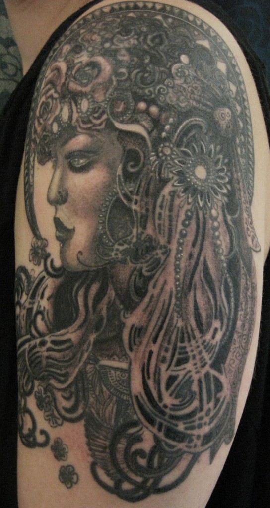 Pattern work - Realism - Dot work - Black & Grey.