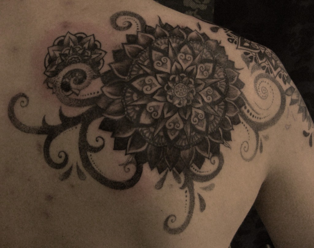 Pattern work - Realism - Dot work - Black & Grey.