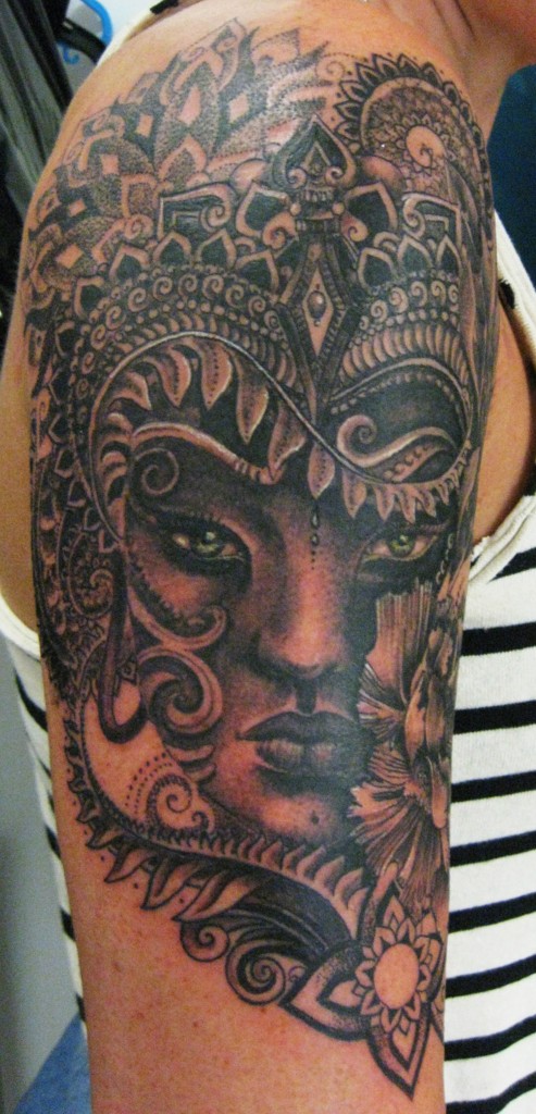 Pattern work - Realism - Dot work - Black & Grey.